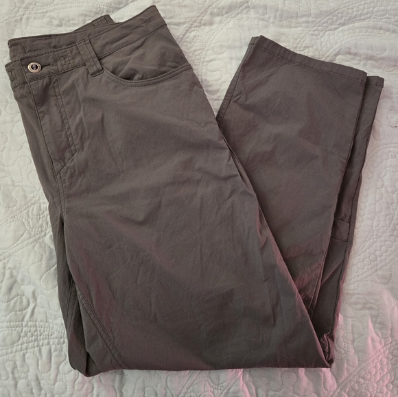 Patagonia Mens Quandary Hiking Pants Size 34 Forge Gray Color